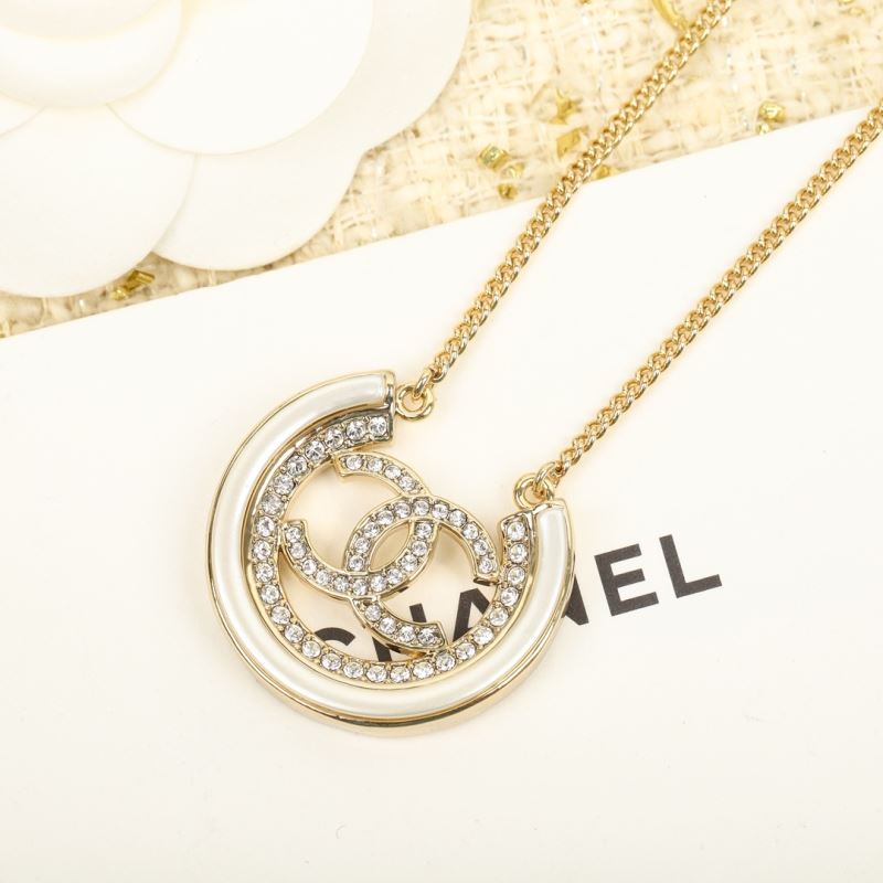 Ch**el necklaces